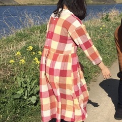 チェックロングワンピースの画像
