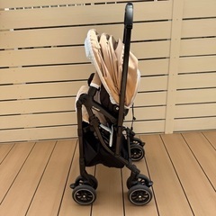 【保留中】combi美品AB兼用ベビーカー　水色ドット🩵メチャカル ハンディ オート4キャス エッグショックの画像
