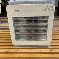 ジャングルジャングル岸和田和泉インター店】　電気ストーブ　TEKNOS　テクノス　ES-K730(W)　新品　 冬物家電 家電 和泉市 堺市 岸和田市 泉大津市 高石市 泉北郡熊取町の画像