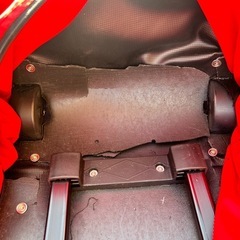 キスマーク キャリーケースの画像
