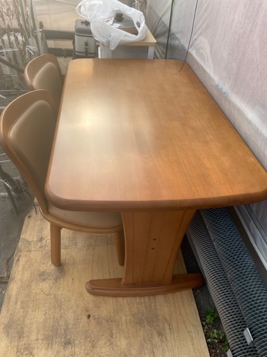 ダイニング机&回転椅子4脚