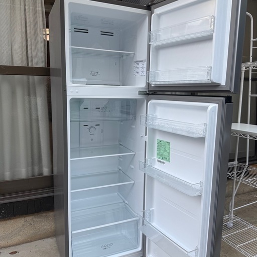 ⭐️Hisense 冷蔵庫 250L!! 2024年製 配送3000~ その他多数出品中‼️