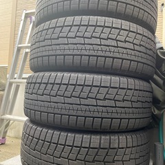 YOKOHAMA 18インチ タイヤ・ホイールセット　スタッドレス　4本の画像