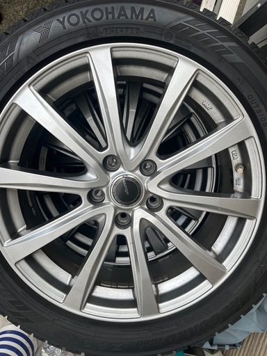 YOKOHAMA 18インチ タイヤ・ホイールセット　スタッドレス　4本