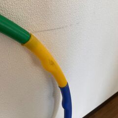 【中古】組み立て式 カラフルフラフープ（直径約80cm）の画像
