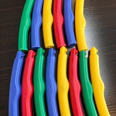 【中古】組み立て式 カラフルフラフープ（直径約80cm）の画像