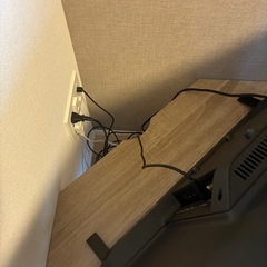 テレビ台(部屋の角用)の画像