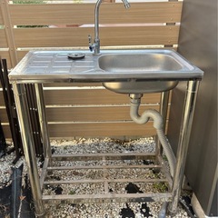 屋外　ステンレス　洗い場の画像