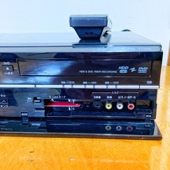 TOSHIBA HDD搭載VHS一体型DVDレコーダーの画像
