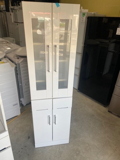 配送可能食器棚、キッチンボード