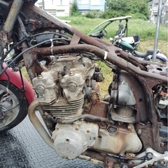CB 750 F 部品どりの画像