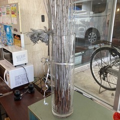 ガラスの花瓶の画像