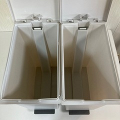 2個セット‼️ ペダル式ダストボックス ゴミ箱 その他多数出品中✨️ の画像