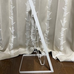 アルミマガジンラックの画像
