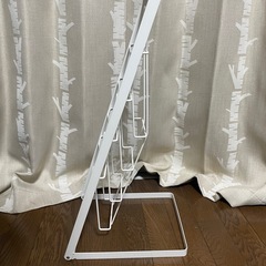 アルミマガジンラックの画像