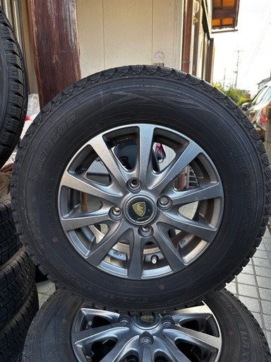 スノータイヤ 145 80 12 LT