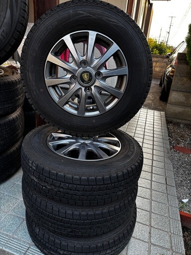 スノータイヤ 145 80 12 LT