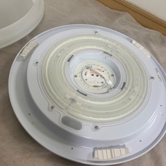 LEDシーリングライト、リモコン付きの画像