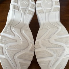 【美品】PUMA ウィメンズ シリア ウェッジ スニーカーの画像