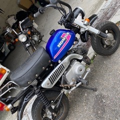 モンキー4L フルレストア済み　超希少車の画像