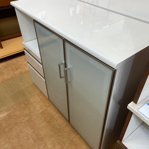 【来店いただける方限定】　ニトリ　2枚扉キッチンカウンター　ホワイト　引出し付　【トレファク摂津店】