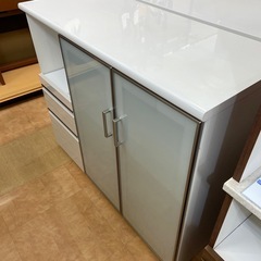 【来店いただける方限定】　ニトリ　2枚扉キッチンカウンター　ホワイト　引出し付　【トレファク摂津店】の画像