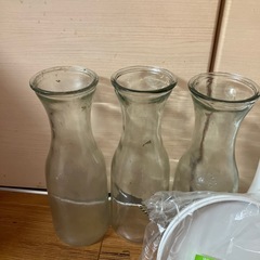 本当にお得！花瓶5個！の画像