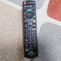 【ジャンク】パナソニック ビエラ VIERA TH-32D300 [32インチ] 2016年製 （パネル故障品）の画像