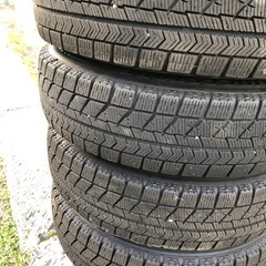 冬タイヤ
145/80r13vrxホイールつきの画像