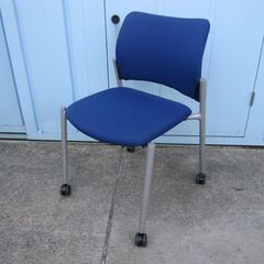 会議用チェア　ブルー　オカムラ製　8147AZ