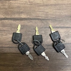 ◎ 3人用スチールロッカー　1列3段　オフィス　3枚扉  鍵付きの画像