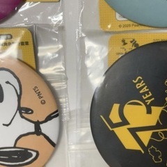 スヌーピー 75周年記念缶バッジセット の画像