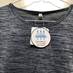 新品スポーツウェアの画像