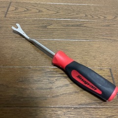 snap-on マイナスドライバー３本、リームバーセット２本
の画像