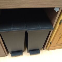 大幅値下げしました！！リユースのサカイ浦和店 【E461】⚫️食器棚 ニトリ リガーレの画像