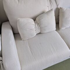 可愛い　リボンのソファの画像