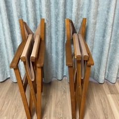 2脚、クラシック木製折りたたみディレクターズチェア、18インチ折りたたみ式インドア/アウトドアシート、折りたたみ式&ポータブルスタイル、幅23.5インチ x 奥行き20インチ x 高さ33.5インチ、の画像