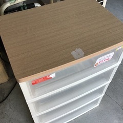 4段ウッドトップチェスト　プラチェスト　プラケース　衣装ケース　中古品　※天板はがれ・穴ありの画像