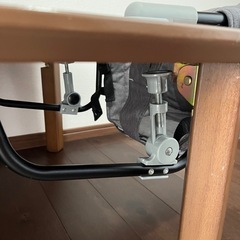 【10月末まで‼️】《9》補助椅子（机に付けるタイプ）の画像