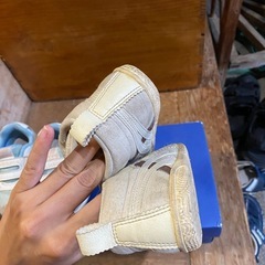 12.5 asics ニューバランス　2足セットの画像