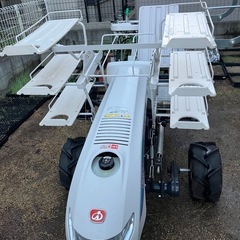 ネギ移植機PVD10-Nの画像