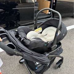JOi チャイルドシート　ベビーカー　セットの画像