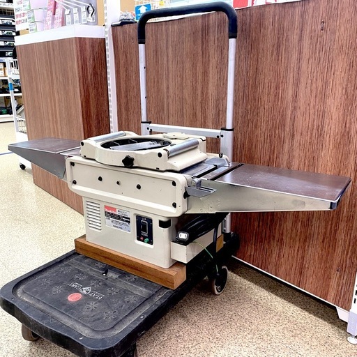makita マキタ 超仕上カンナ LP1802C 木材加工 研磨 電動工具【店頭引取限定】
