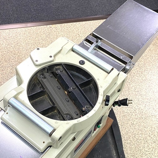 makita マキタ 超仕上カンナ LP1802C 木材加工 研磨 電動工具【店頭引取限定】