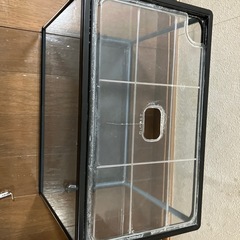 水槽(プラスチック)の画像