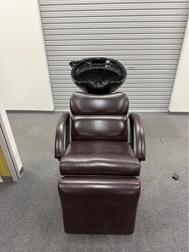 手動シャンプーチェア　ビューティーガレージ　シャンプー台　レザーチェア　ブラウン　① シャンプーチェア 理容院 美容院 サロン 美容室