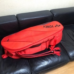 テニスラケットバックの画像