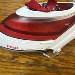 T-fal ハンディスチーマー　アイロンの画像