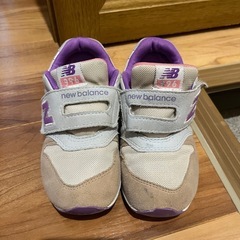 ニューバランス　16.5の画像