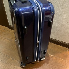 スーツケースの画像